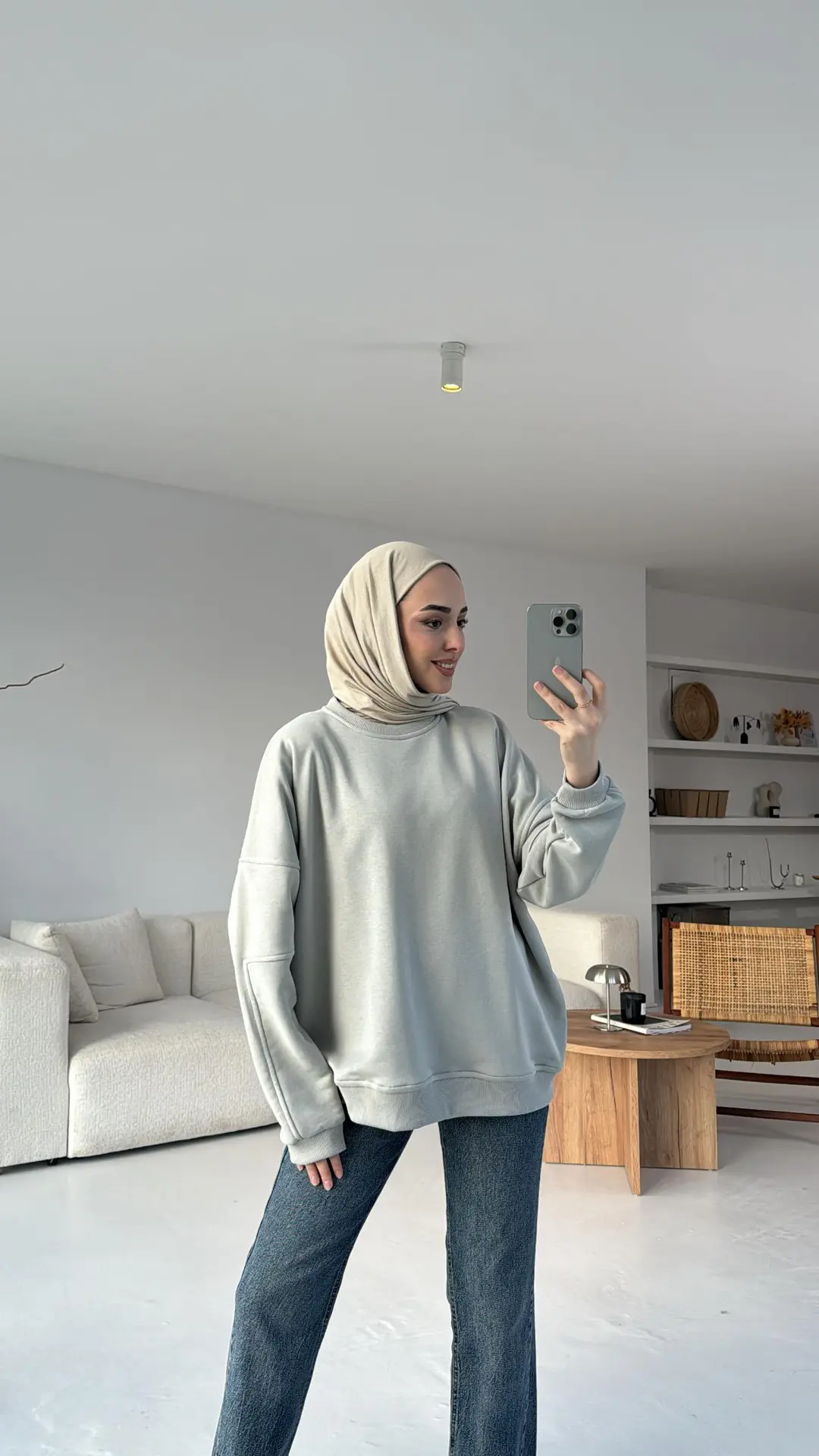 Kolları Dikiş Detaylı Oversize Sweatshirt Gri - Görsel 5