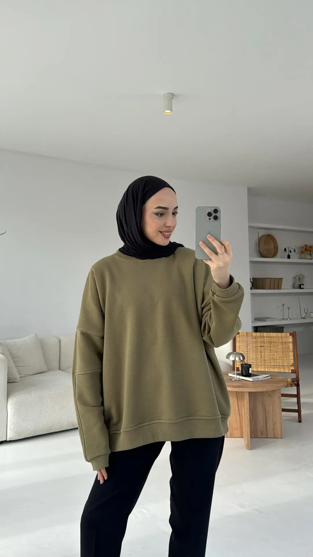 Kolları Dikiş Detaylı Oversize Sweatshirt Yeşil - Görsel 2