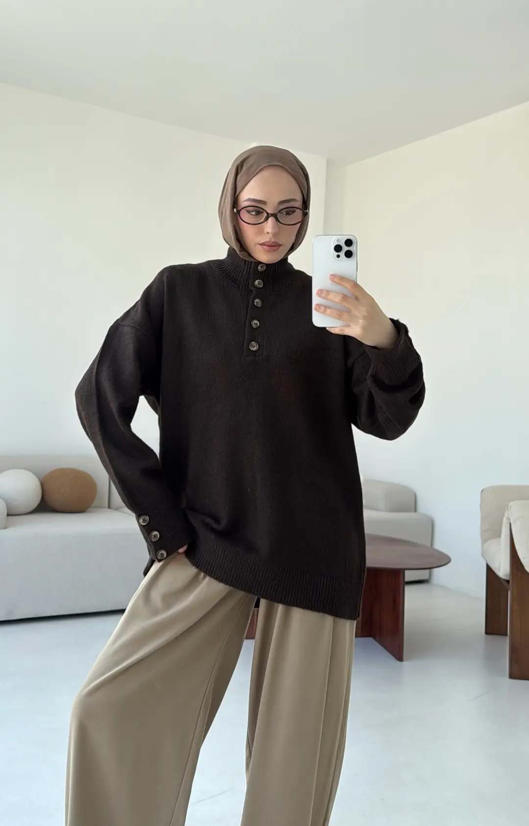 Kolları Düğme Detay Triko Kazak Acı Kahve - Görsel 5