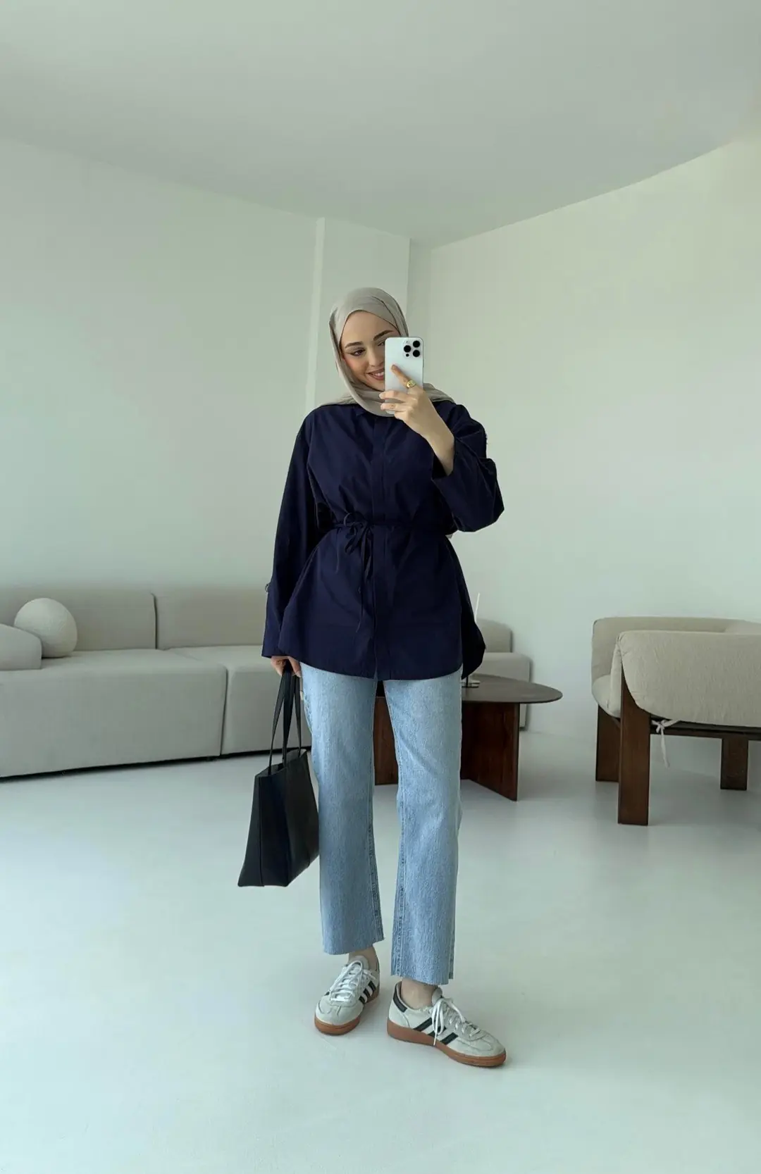 Kolları Pis Dikiş Kemerli Gömlek Lacivert - Görsel 2