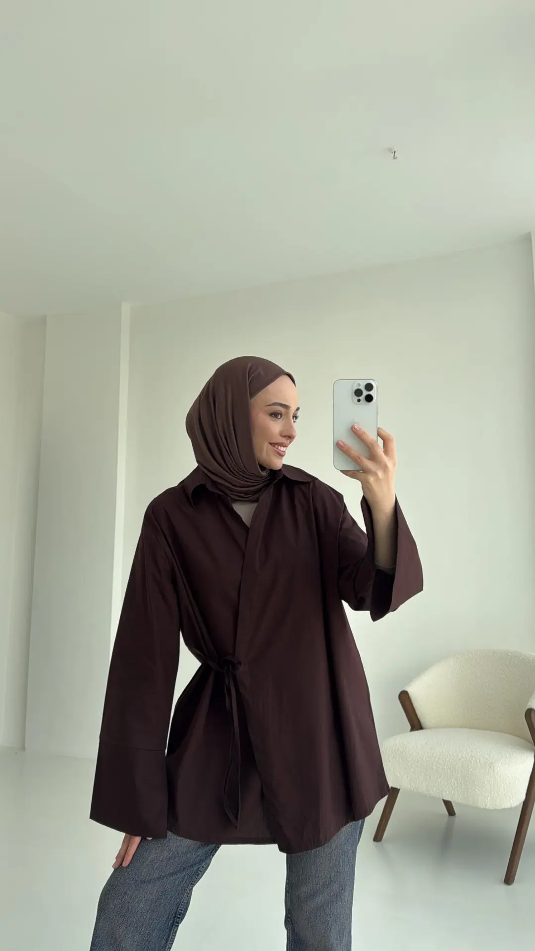 Kolları Yırtmaç Detay Yandan Bağlamalı Gömlek Acı Kahve - Görsel 6