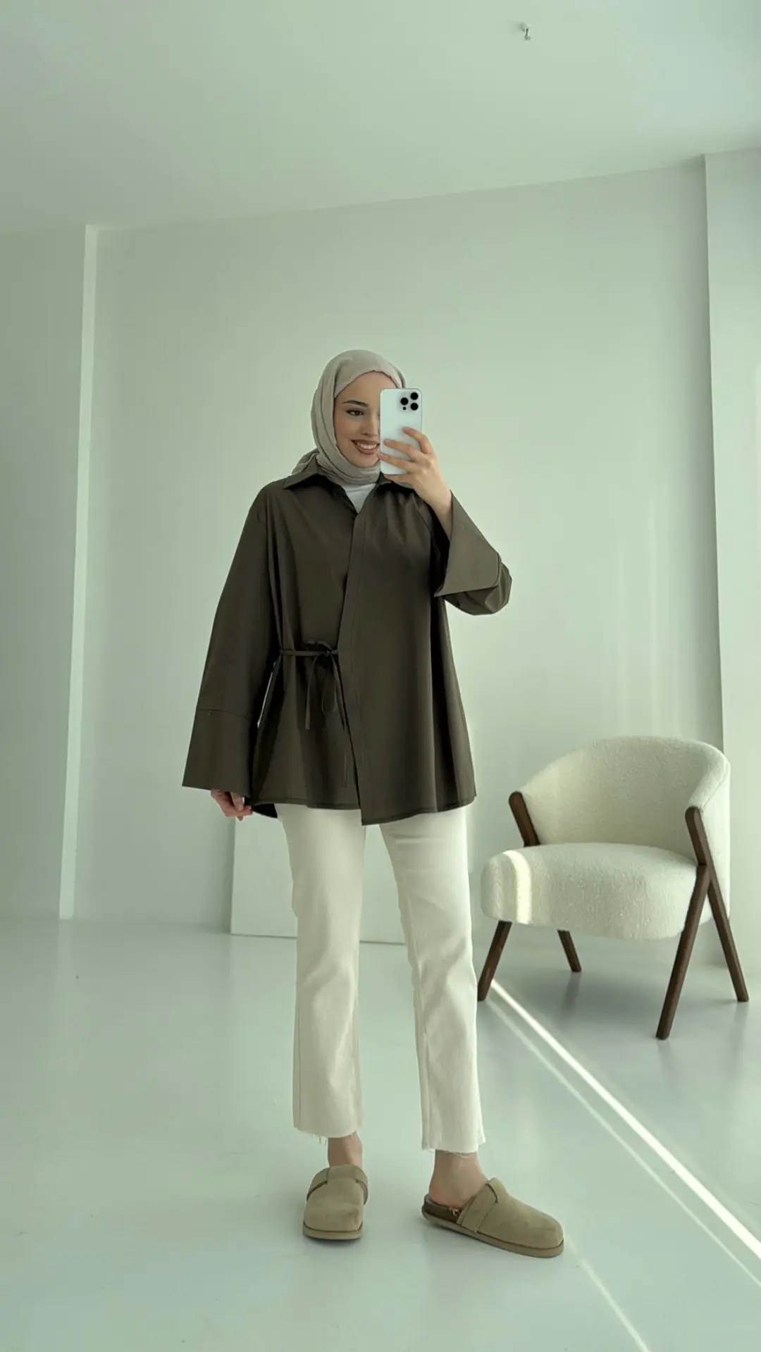 Kolları Yırtmaç Detay Yandan Bağlamalı Gömlek Haki - Görsel 2