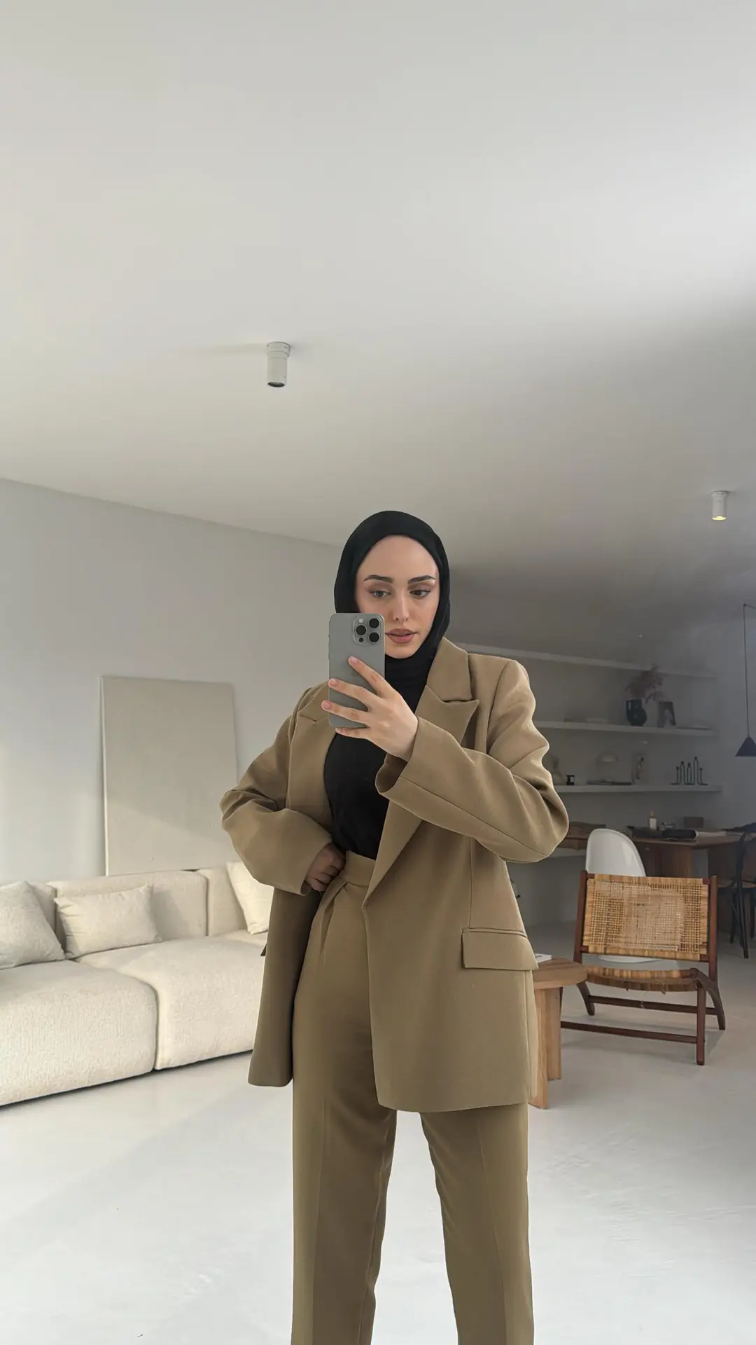 Siyah Astarlı Kolu Katlamalı Blazer Olive