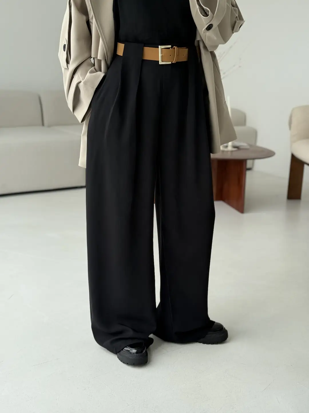 Köprü Detay Kemerli Pantolon Siyah - Görsel 3