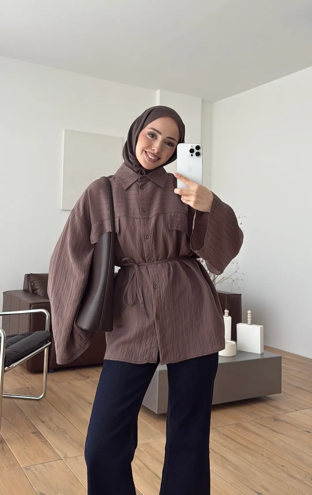 Krep Bağlamalı Dökümlü Gömlek Kahve - Görsel 4