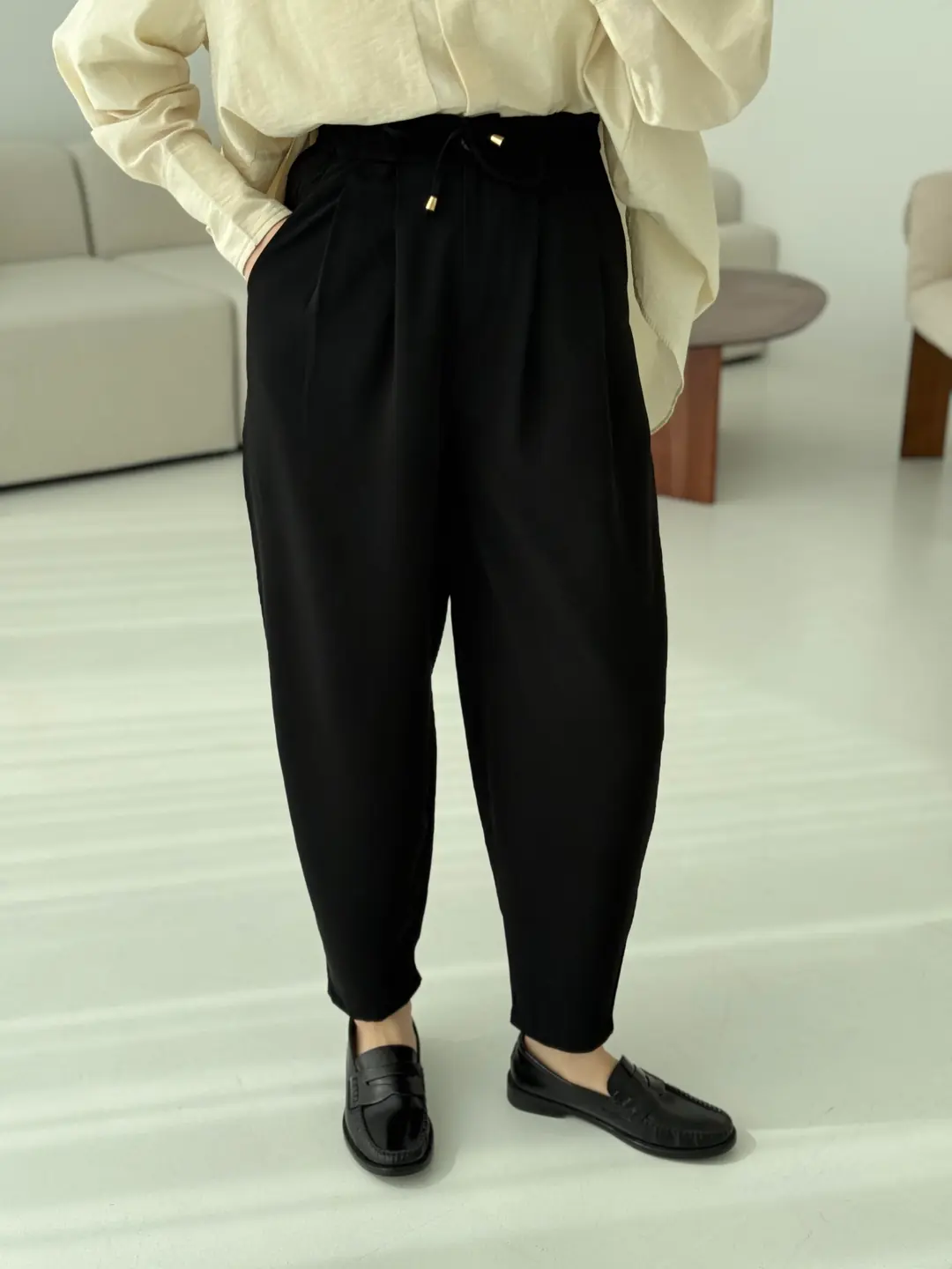 Krep Beli Lastikli Pantolon Siyah