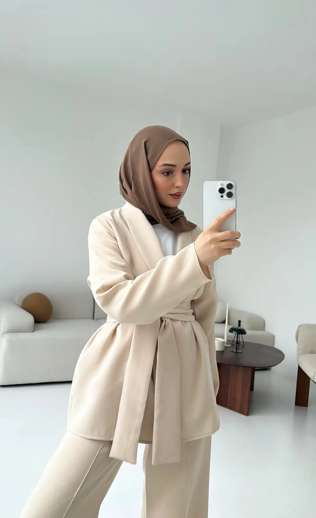 Krep Ceket Bağlamalı Takım Bej - Görsel 3