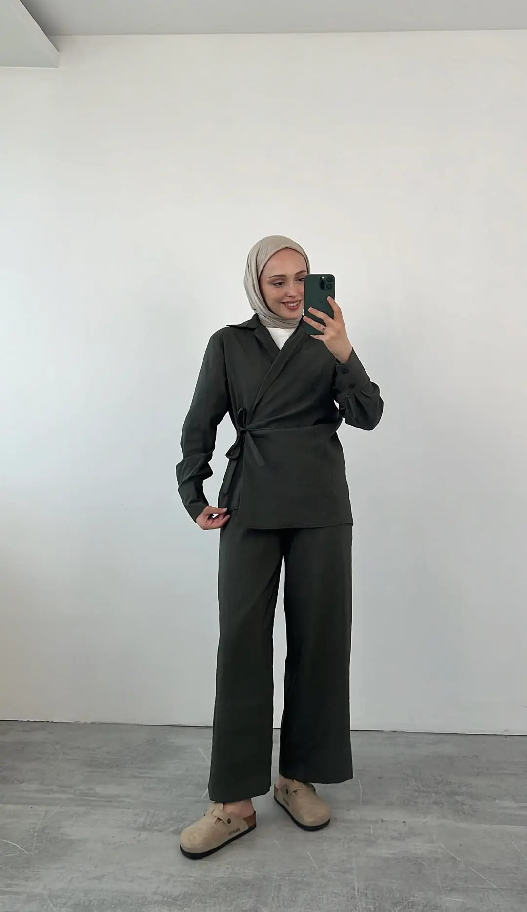 Kruvaze Gömlek Pantolon Takım Haki - Görsel 3