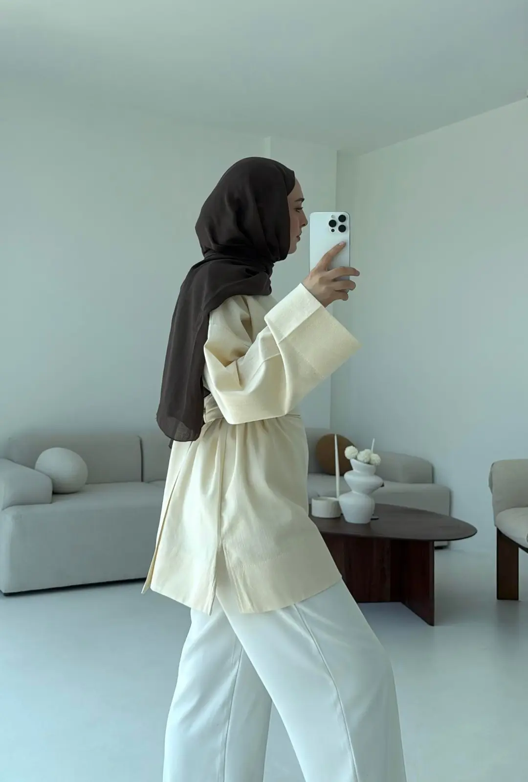 Kuşaklı Keten Bluz Krem - Görsel 3