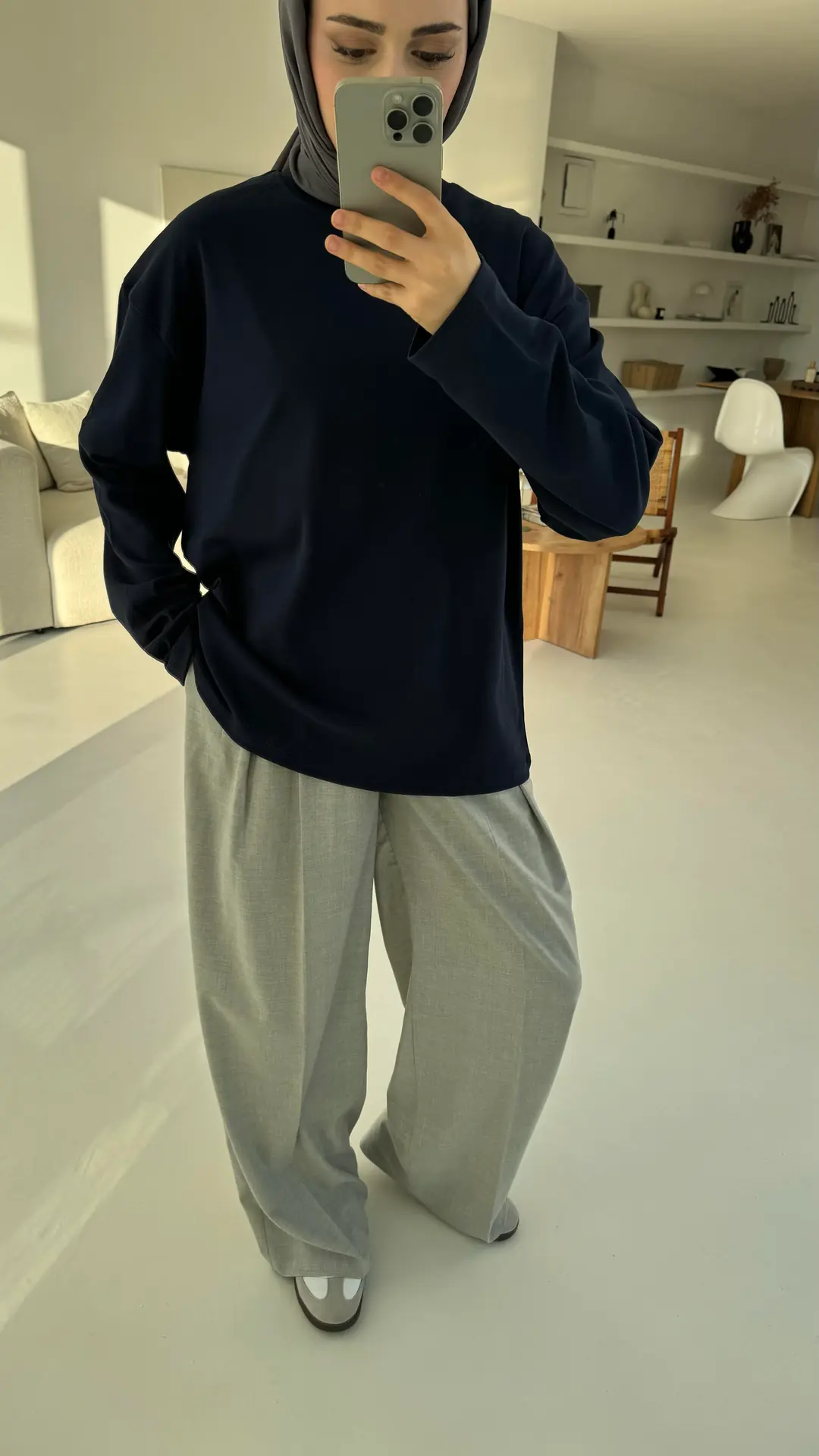 Lacivert Basıc Sweatshirt