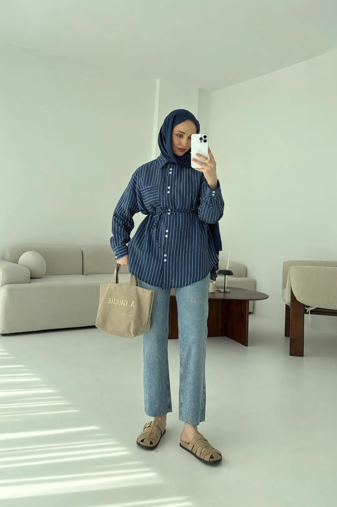 Lacivert Çizgili Bağlamalı Gömlek