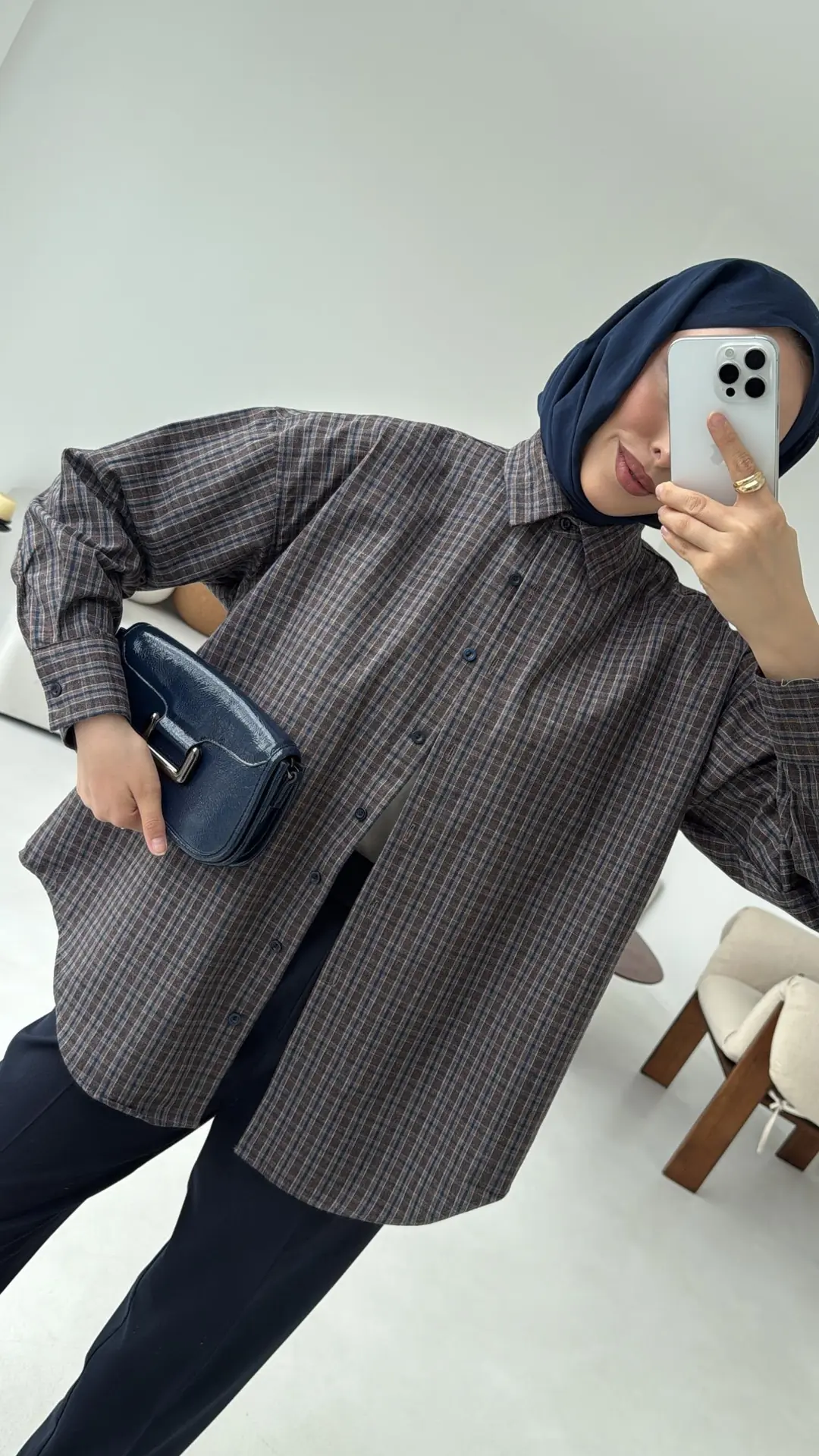 Lacivert Geçişli Ekose Gömlek - Görsel 7