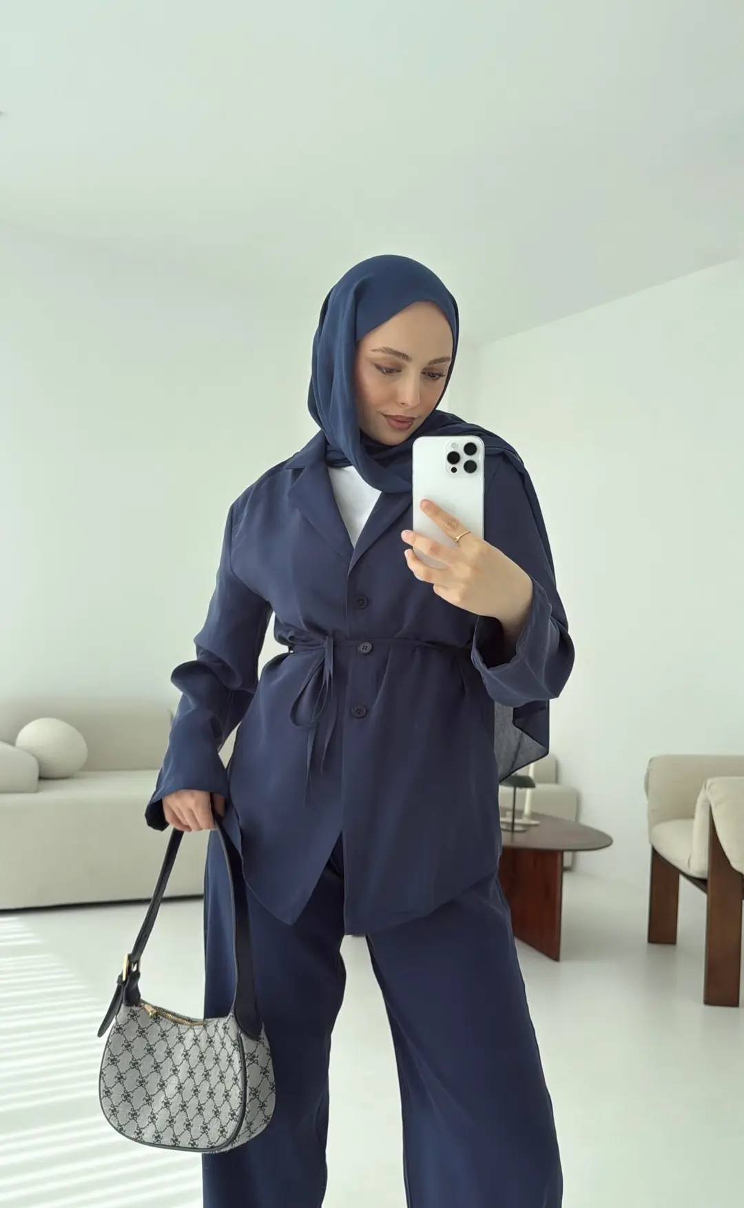 Lacivert Kruvaze Takım - Görsel 2