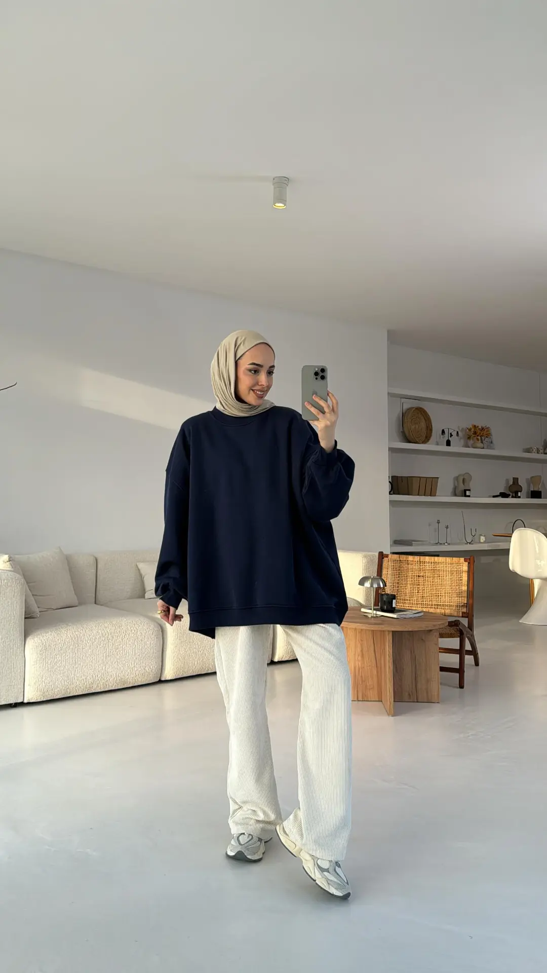 Lacivert Oversize Üç İplik Sweatshirt - Görsel 2