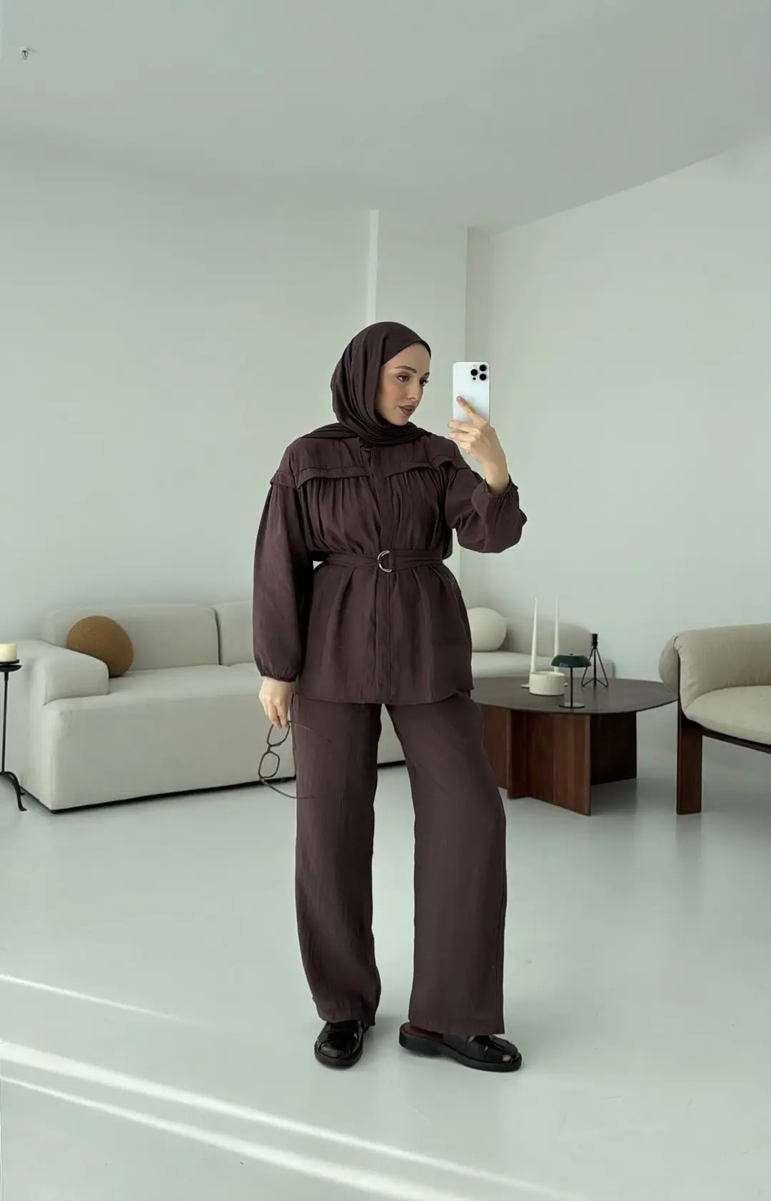 Metal Tokalı Kemerli Takım Kahve