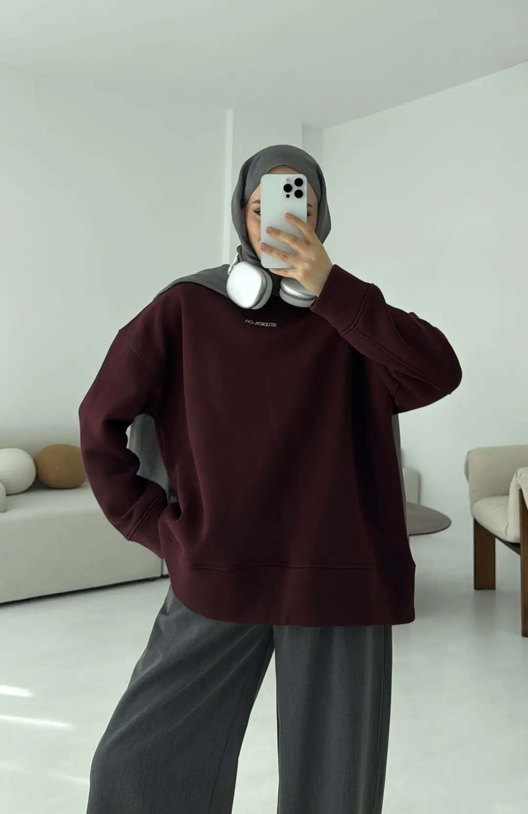 Minimal Baskılı Oversize Sweat Bordo - Görsel 2