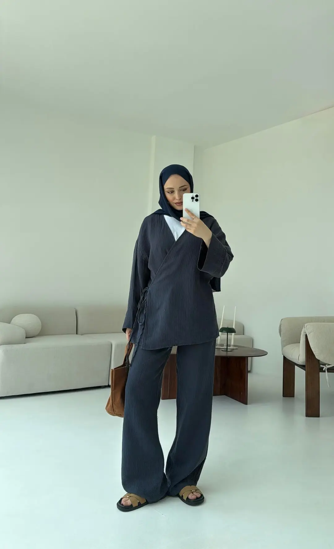 Müslin Yandan Baglamalı Takım Lacivert - Görsel 4