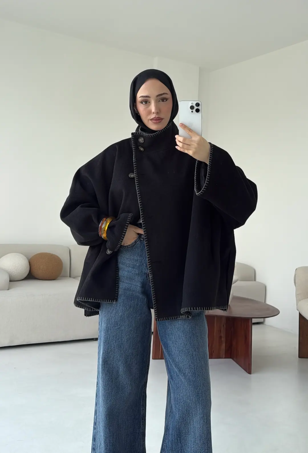 Nakış Detay Premium Kaban Siyah