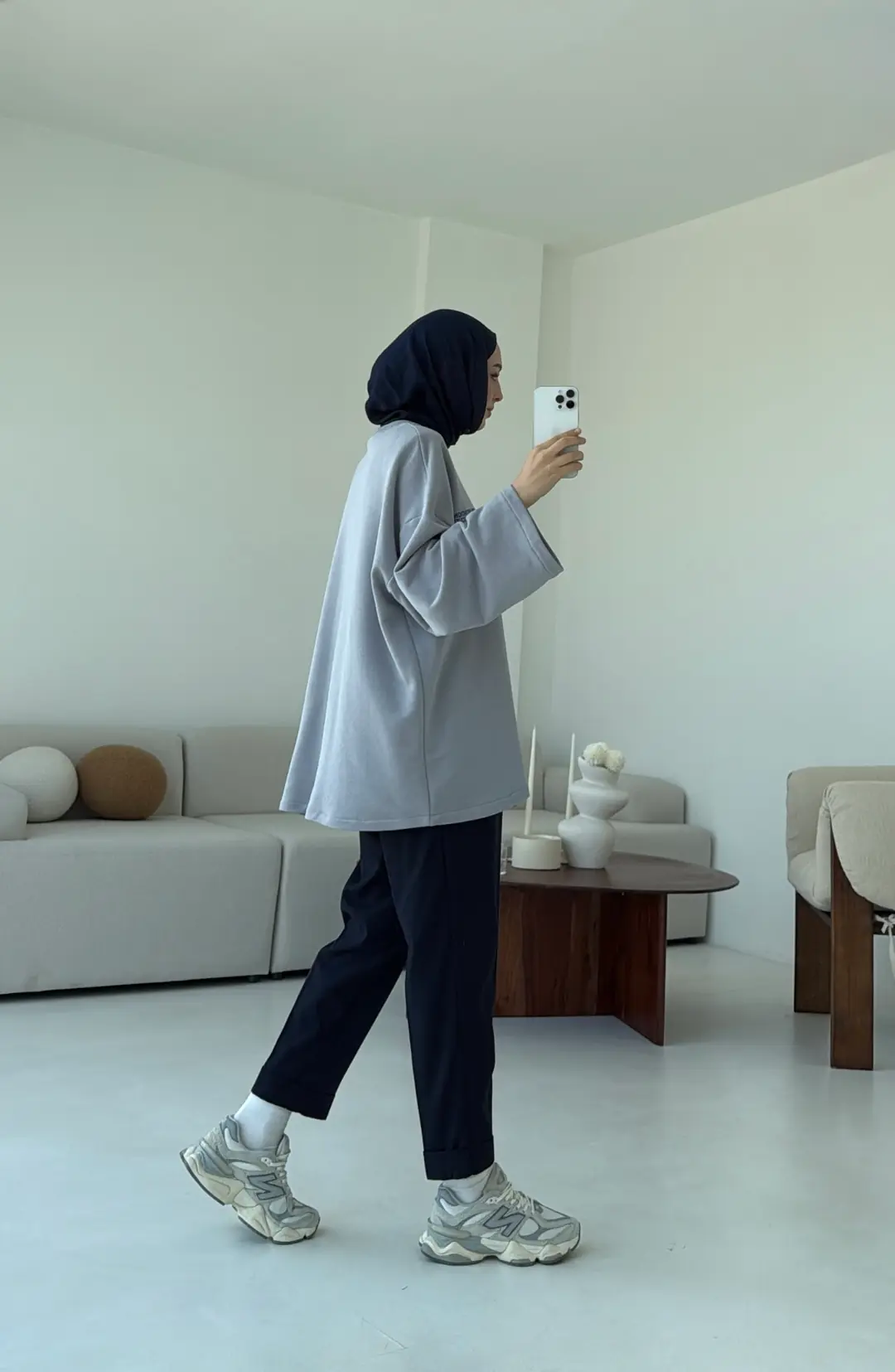 Nakışlı Oversize Sweatshirt Gri - Görsel 7