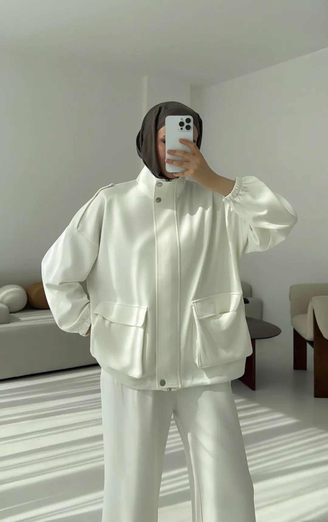 Omuz Apoletli Takım Beyaz - Görsel 9