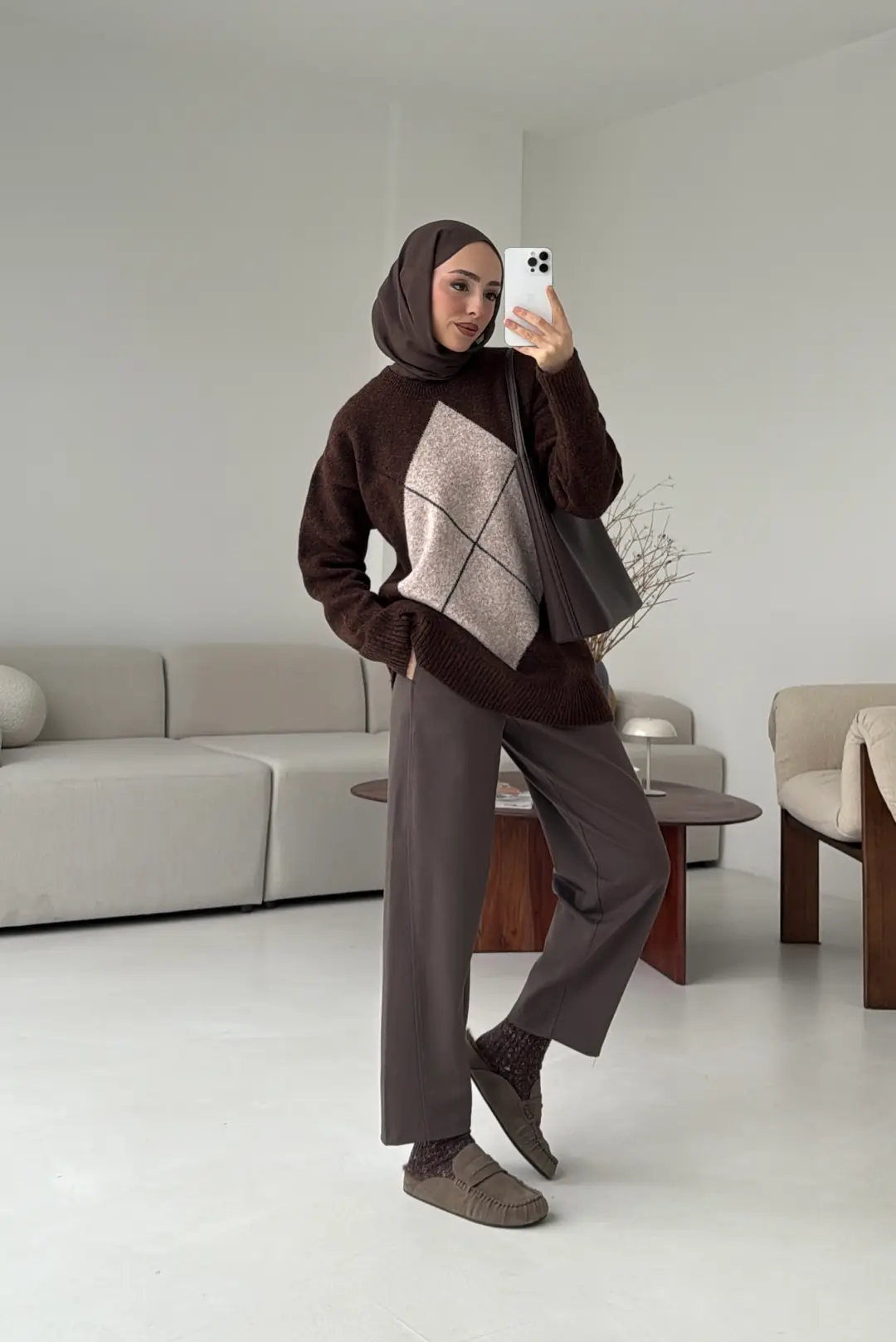 Önü Desenli Kazak Kahve - Görsel 2