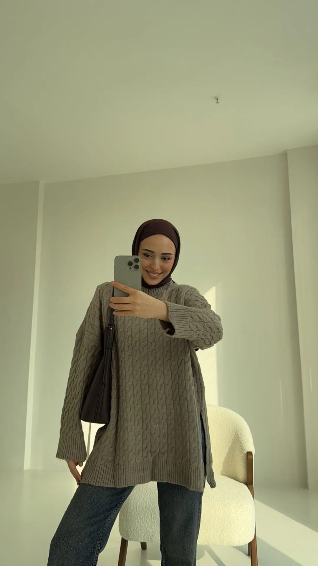 Örgü Ve Yırtmaç Detaylı Triko Kazak