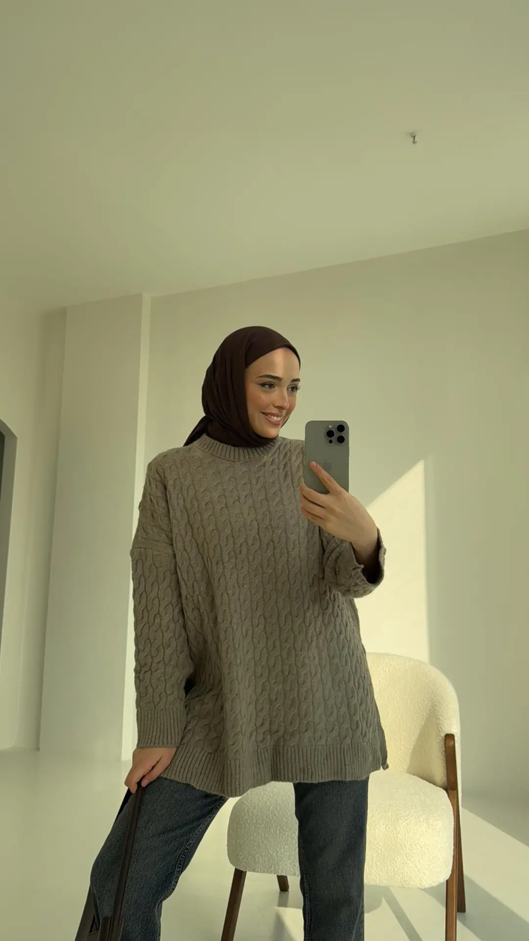 Örgü Ve Yırtmaç Detaylı Triko Kazak - Görsel 2