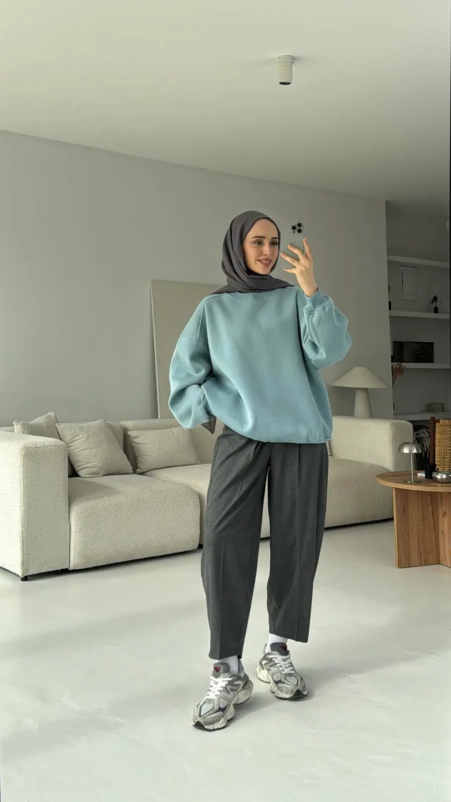 Oversize Mavi Sweatshırt - Görsel 3