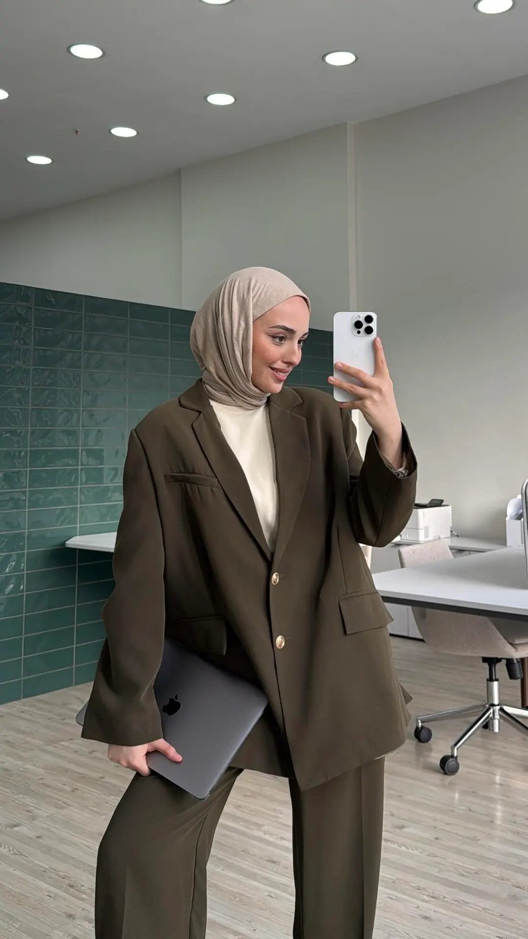 Özel Seri Premium Ceketli Takım Yeşil - Görsel 3