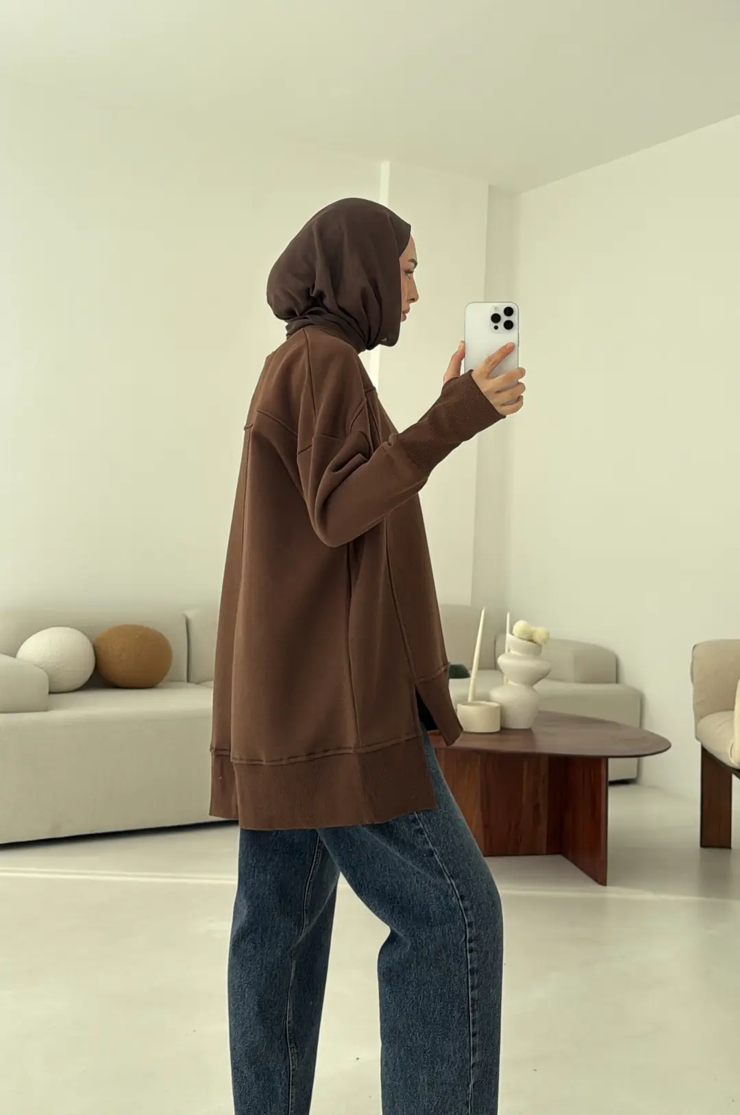 Parmak Geçmeli Asimetri Kesim Sweat Kahve - Görsel 5