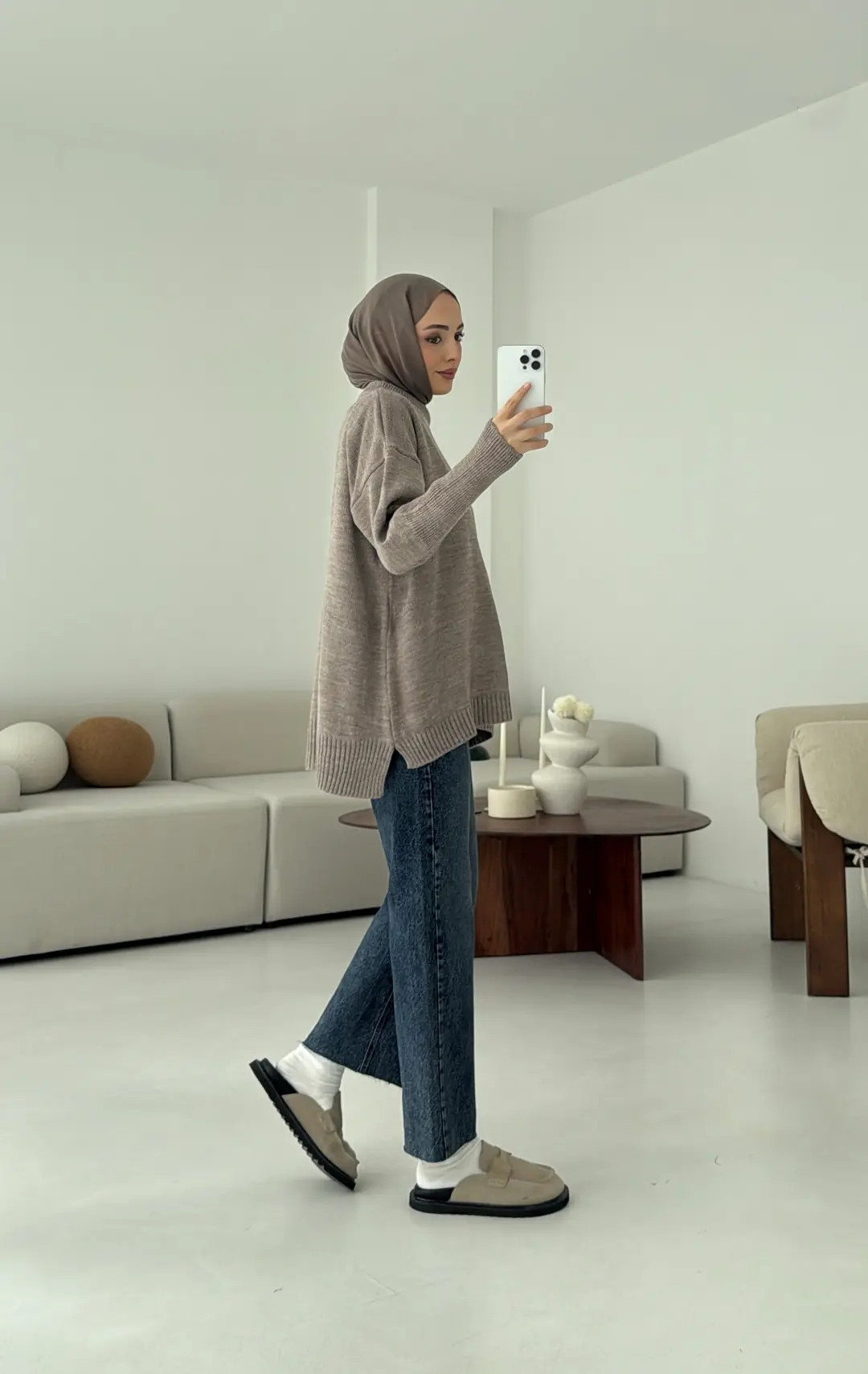 Parmak Geçmeli Triko Kazak Vizon - Görsel 3