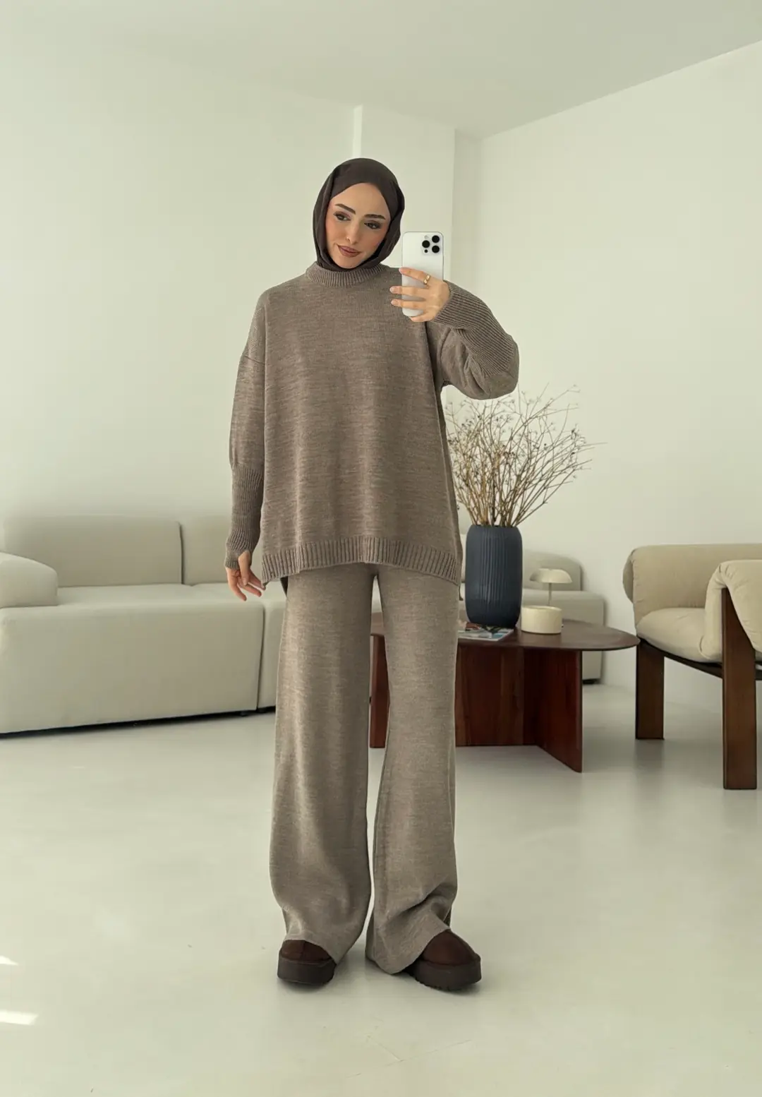 Parmak Geçmeli Triko Takım Vizon