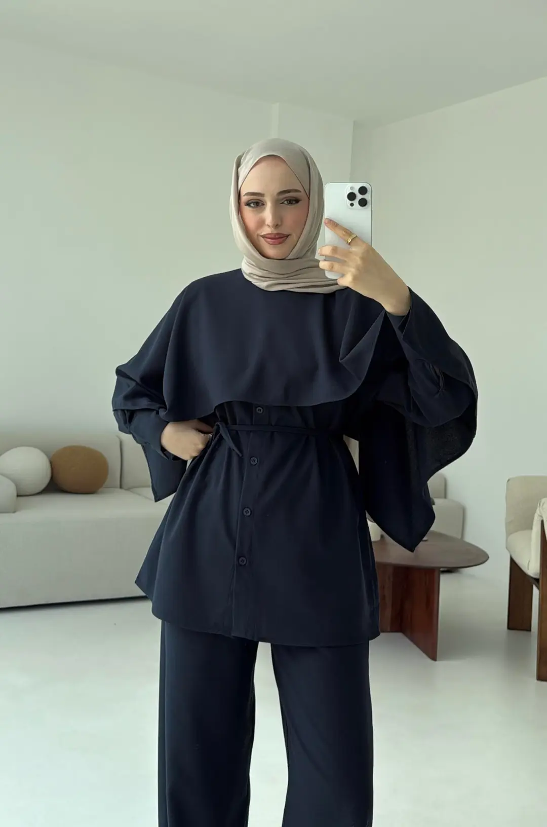 Pelerin Detay Gömlekli Takım Lacivert - Görsel 2