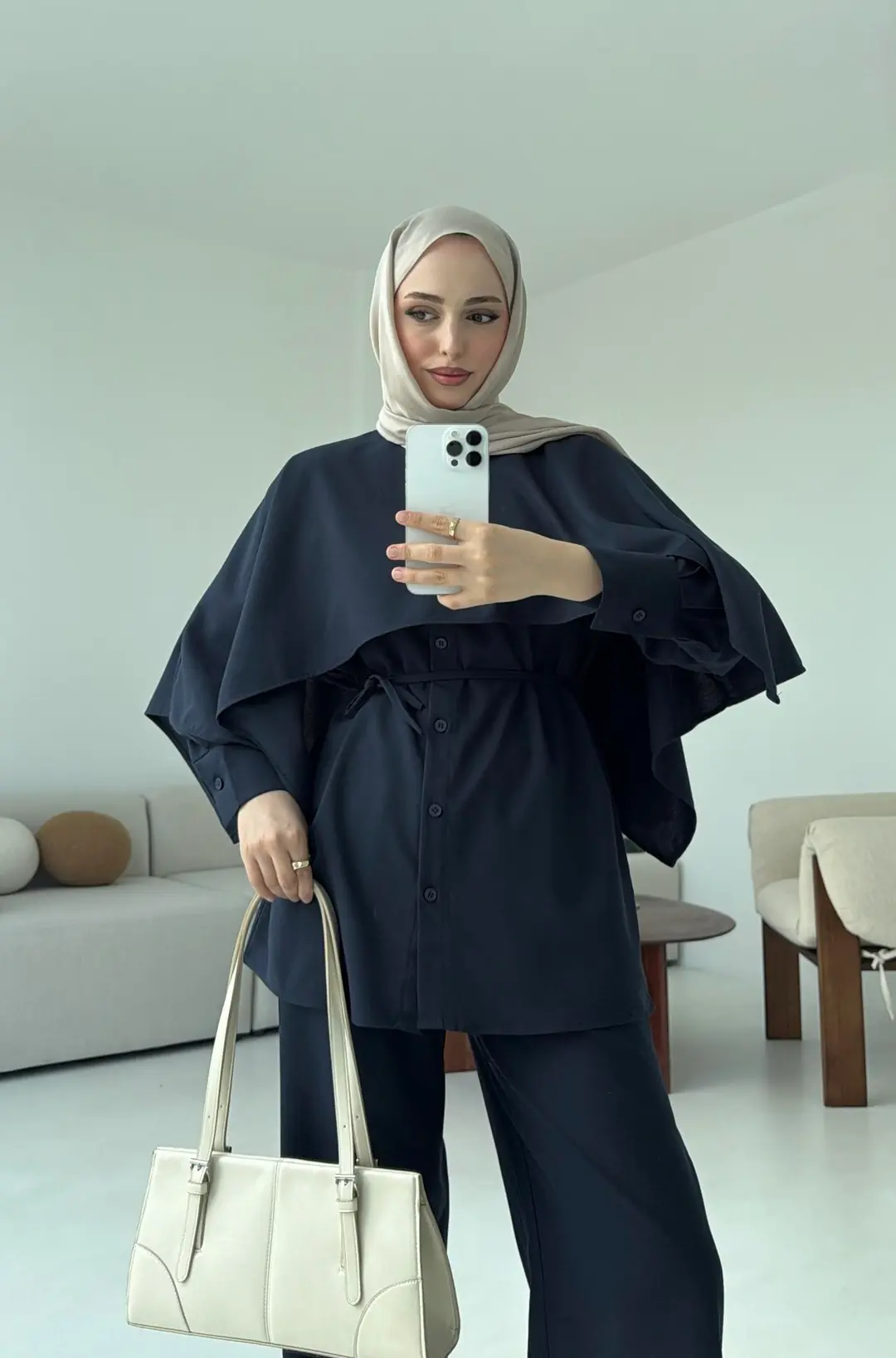 Pelerin Detay Gömlekli Takım Lacivert - Görsel 6