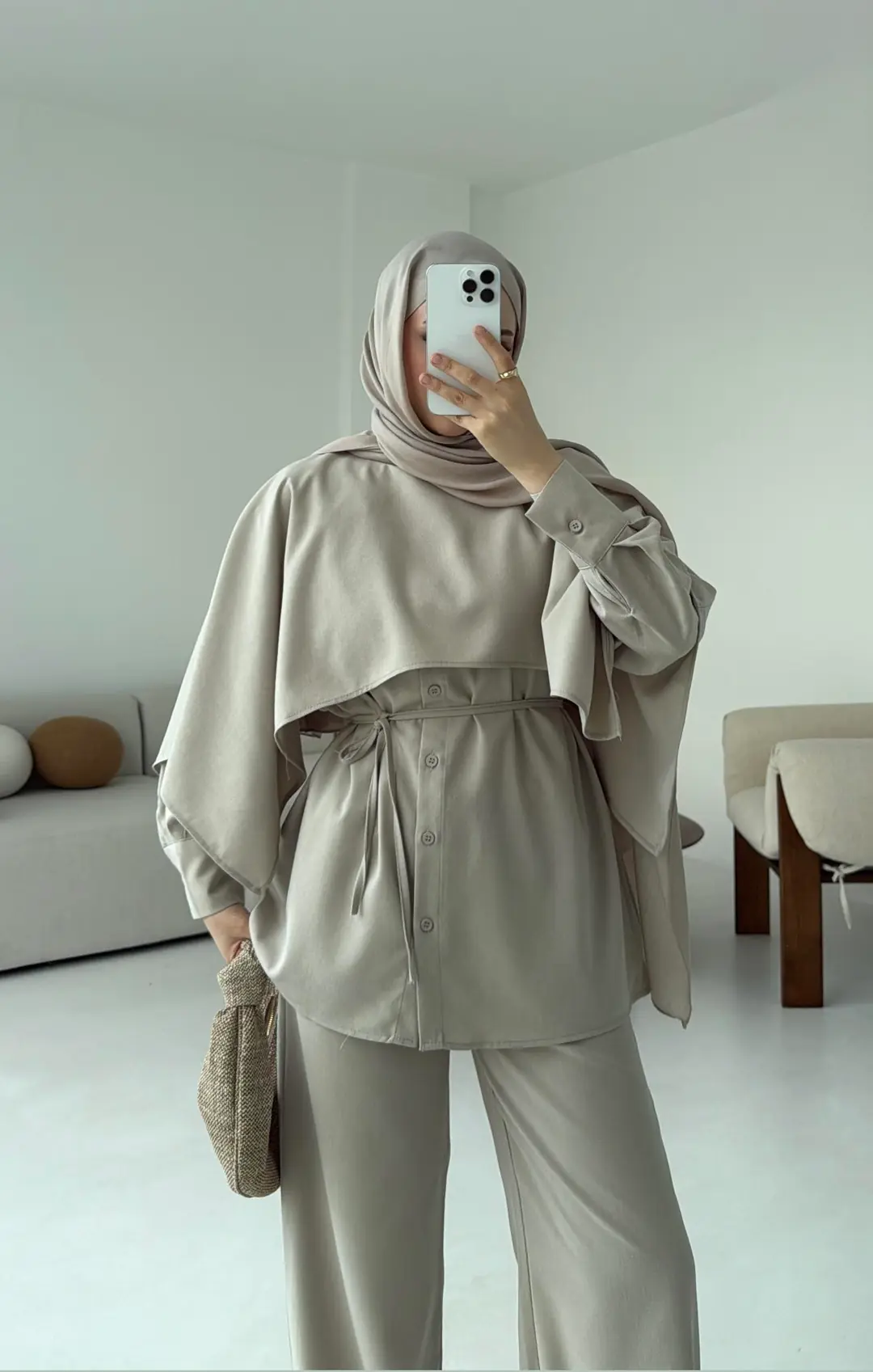 Pelerin Detay Gömlekli Takım Taş - Görsel 10