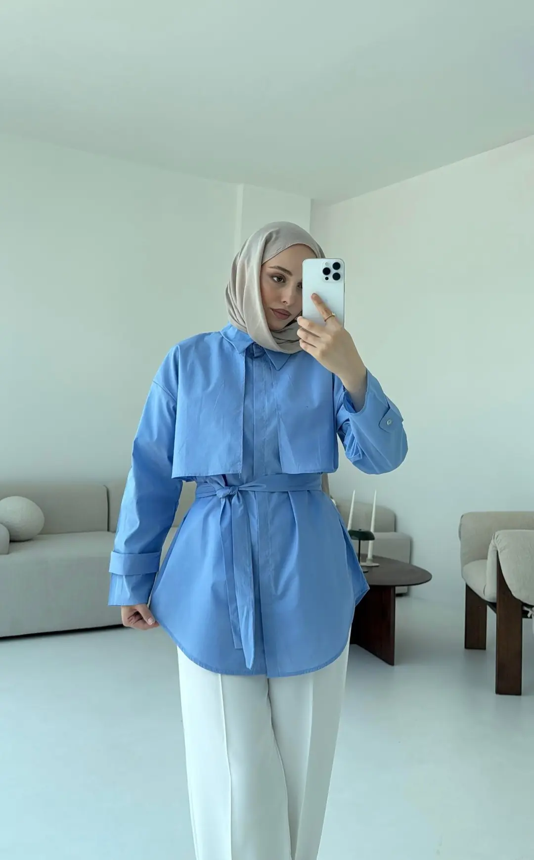 Pelerinli Mavi Gömlek - Görsel 7