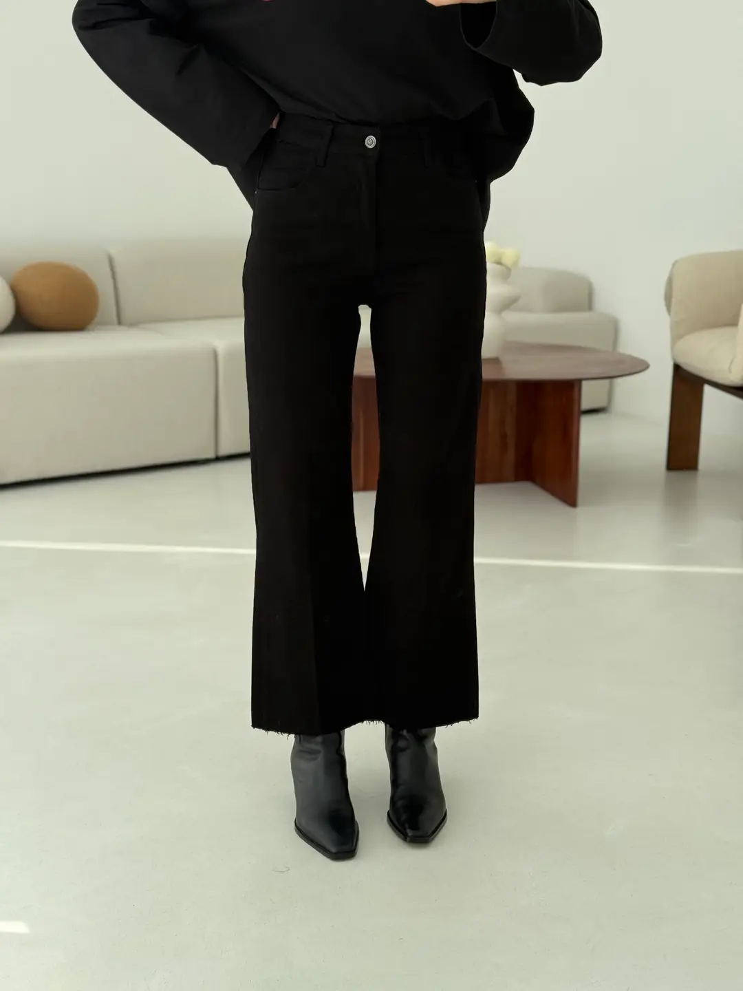 Premium Paçası Kesik Flare Jean Siyah - Görsel 2