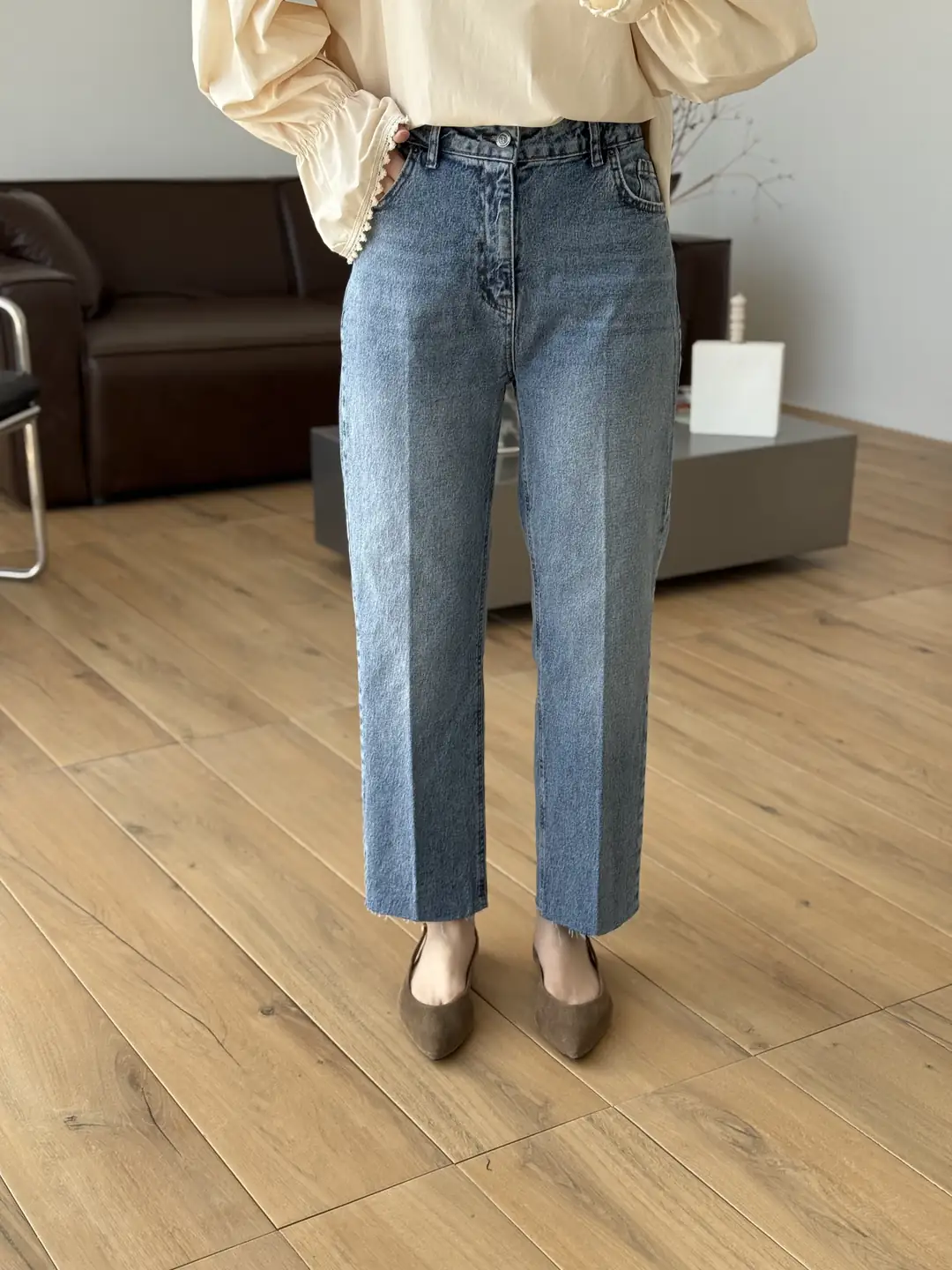 Premium Paçası Kesik Hafif İspanyol Jean R215 - Görsel 3