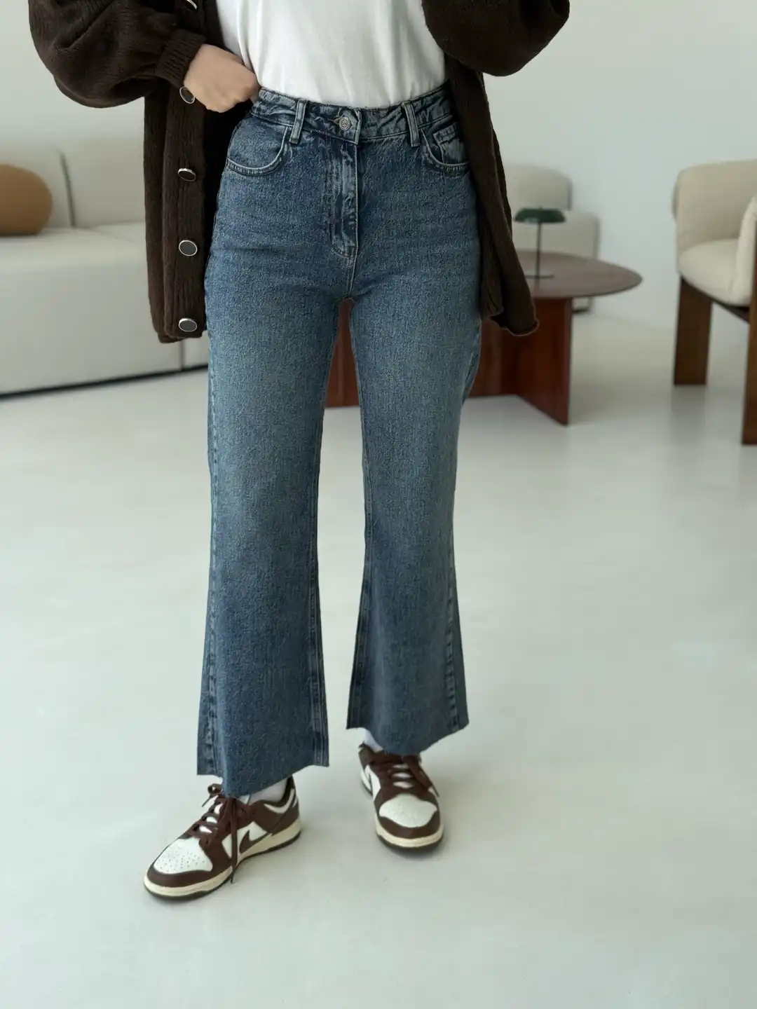 Premium Paçası Kesik Hafif İspanyol Jean R277