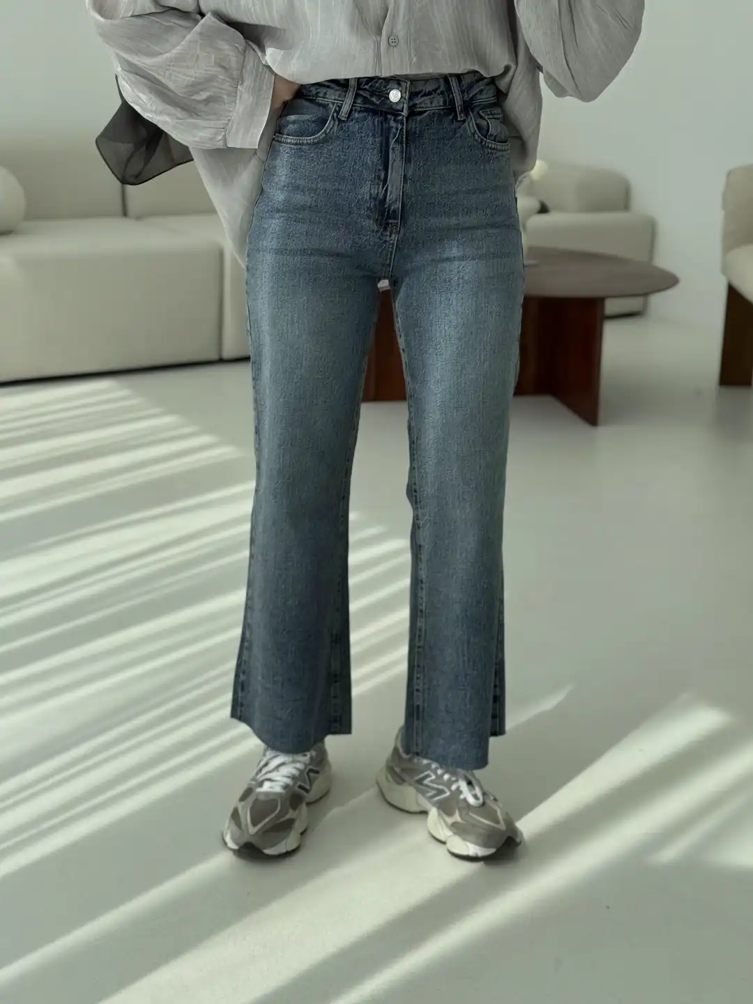 Premium Paçası Kesik Hafif İspanyol Yıkamalı Jean