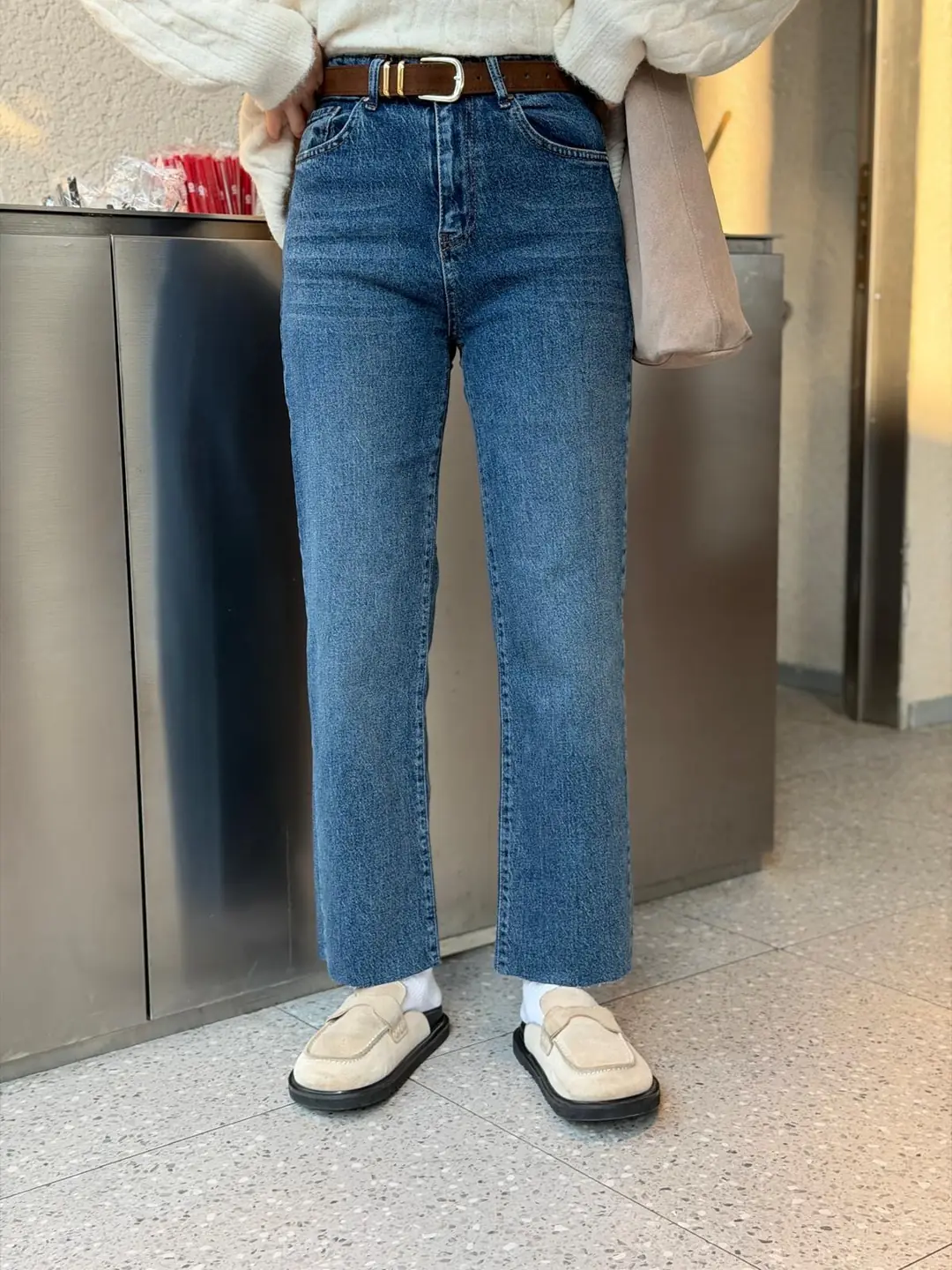 Premium Paçası Kesik Kemerli Jean 109-1 - Görsel 10