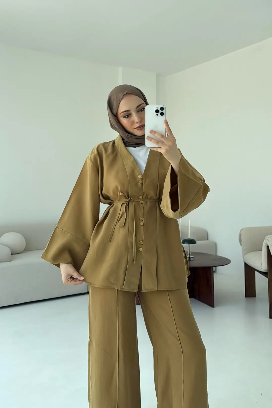 Şal Yaka Düğmeli Takım Hardal - Görsel 4