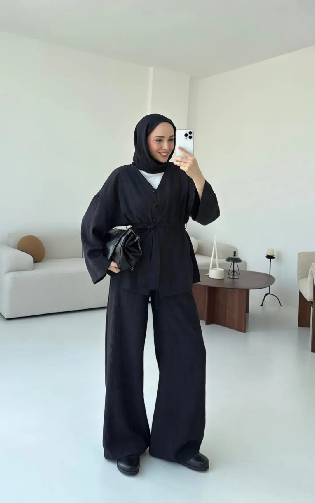 Siyah Bağlamlı Takım