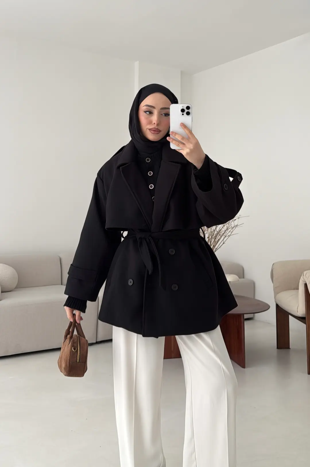 Siyah Düğmeli Kol Manşetli Kaşe Kaban - Görsel 7