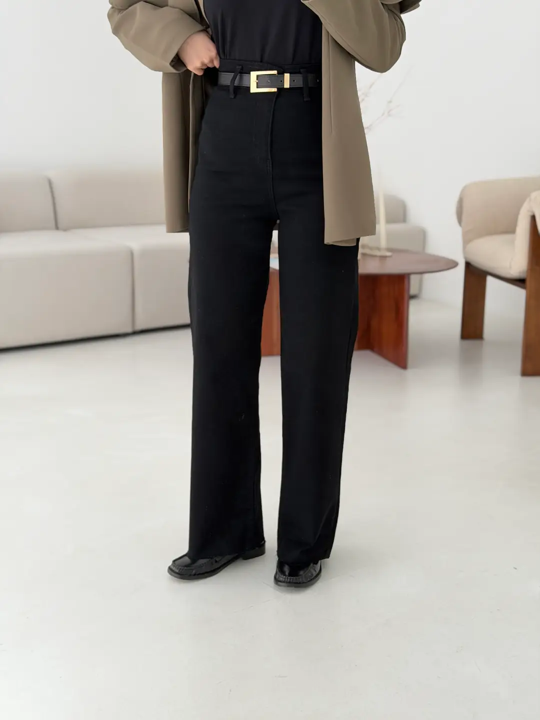 Siyah Kemerli Likralı Tam Boy Jean - Görsel 2