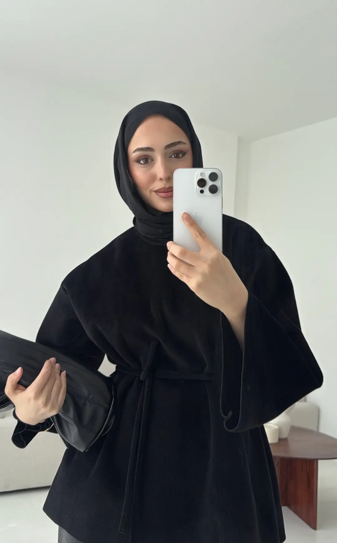 Tok Kumaş Bluz Siyah - Görsel 3