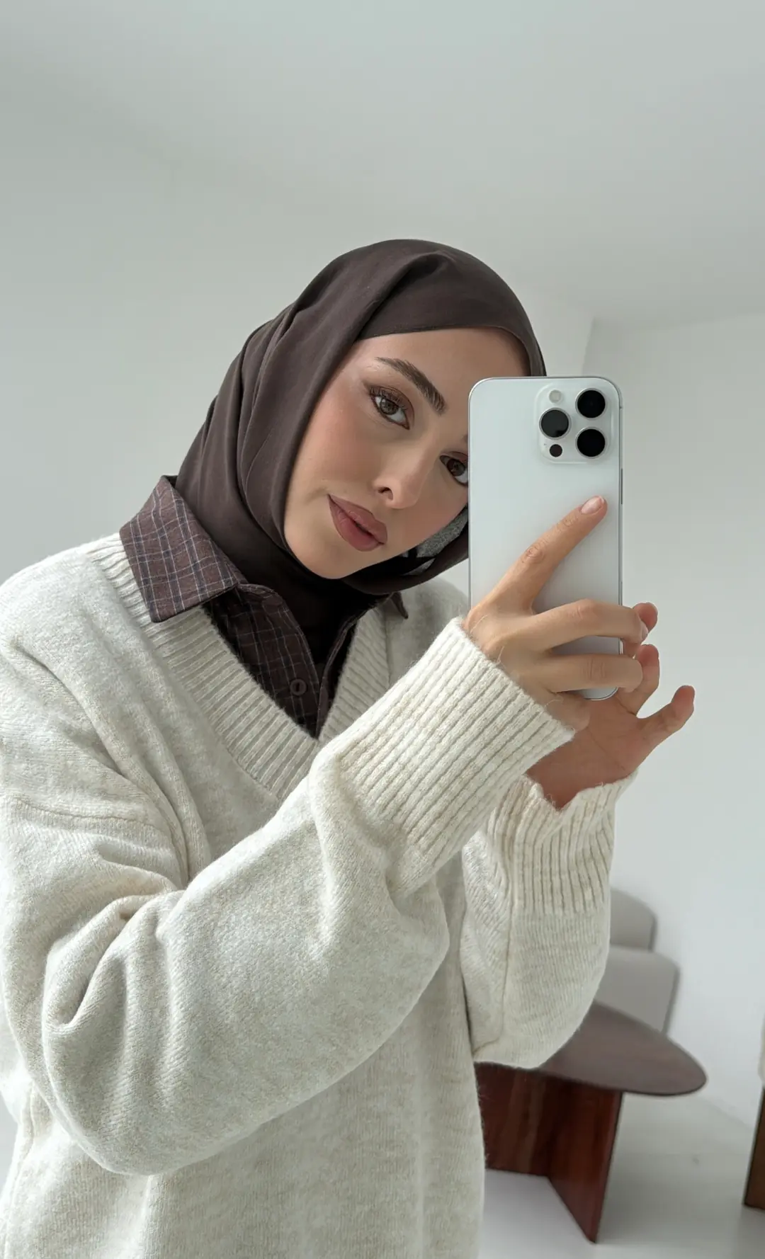 V yaka Kazak Bej - Görsel 5