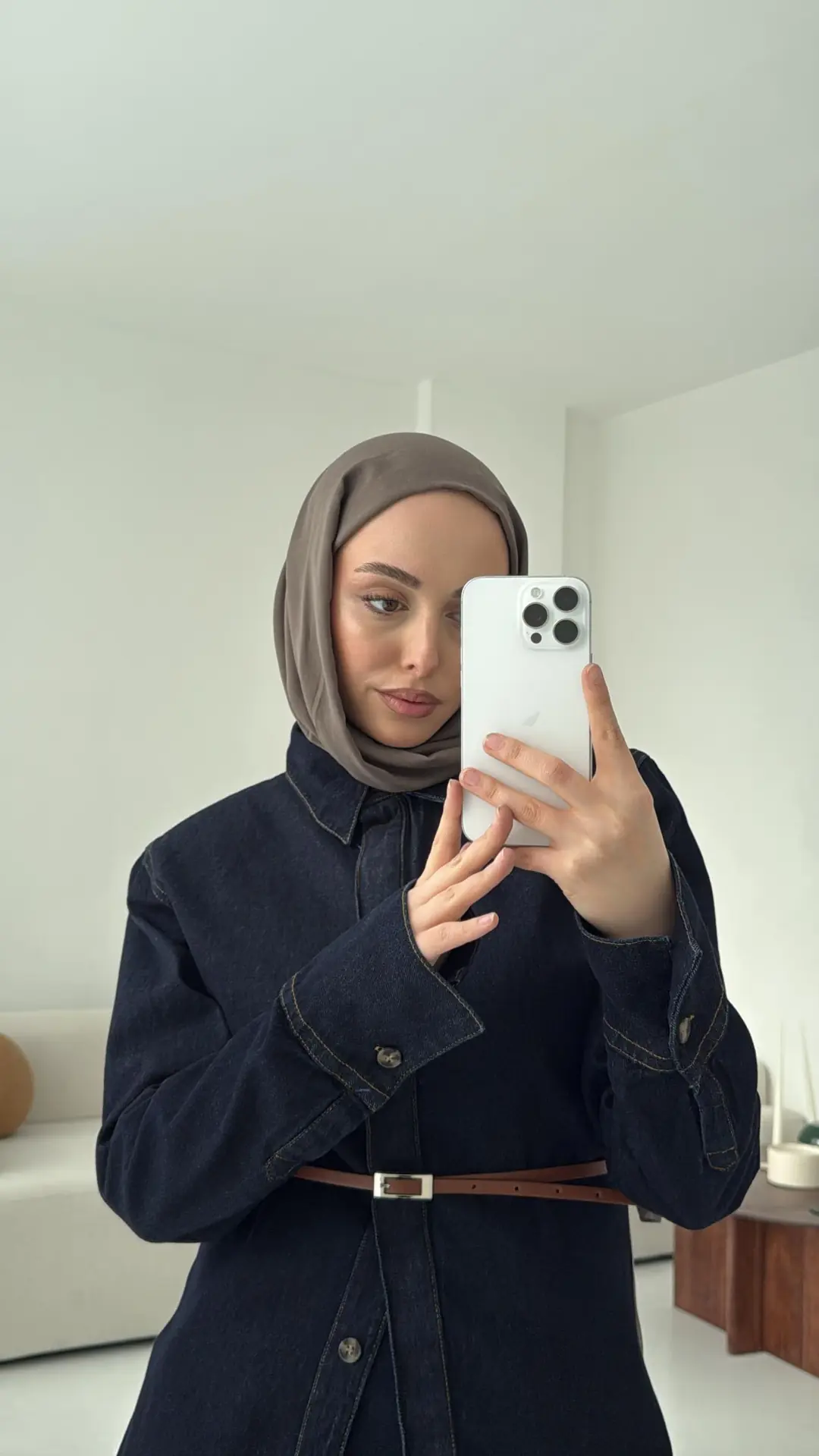 Vatkalı Belden Oturtmalı Kot Takım - Görsel 4