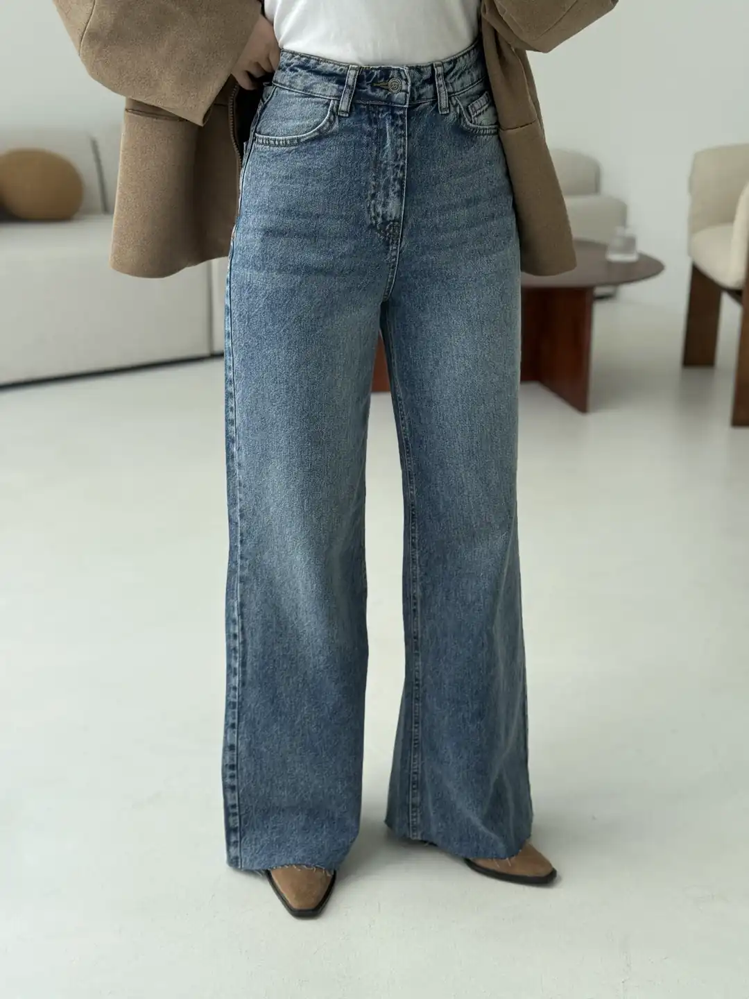 Wide Leg Mavi Kar Yıkama Pantolon - Görsel 3