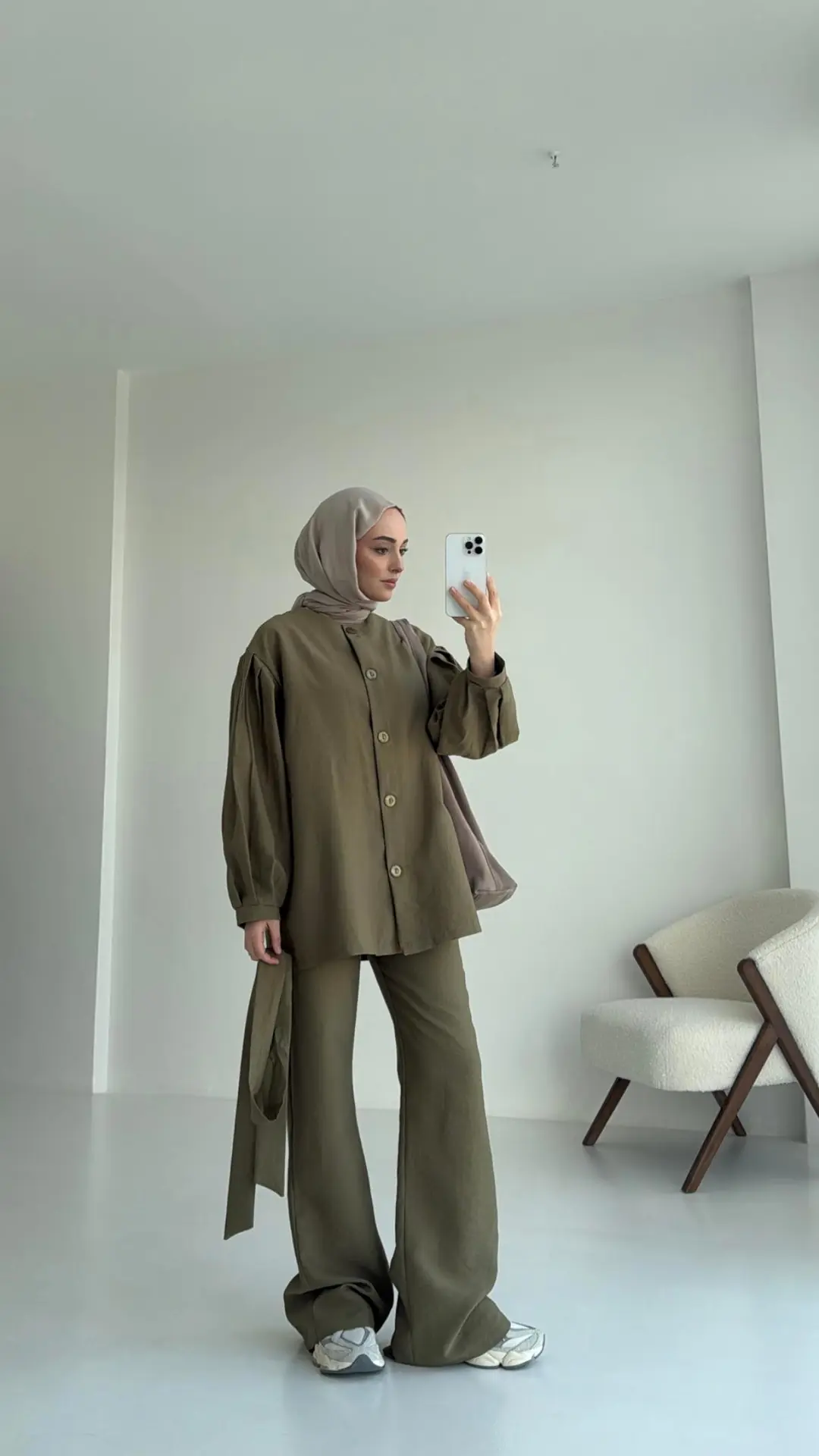 Yağ Yeşili Düğmeli Takım Premium